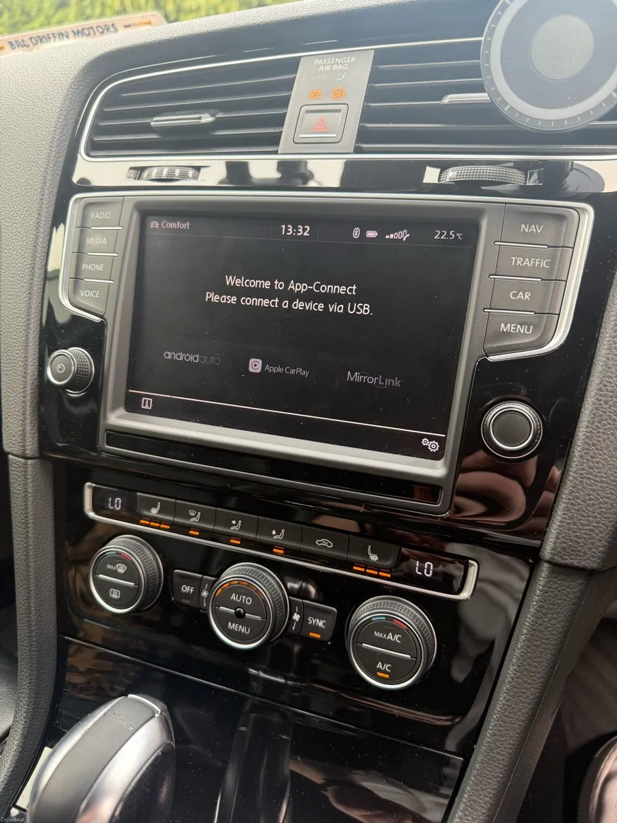 2016 VW Golf R Variant - Image 4