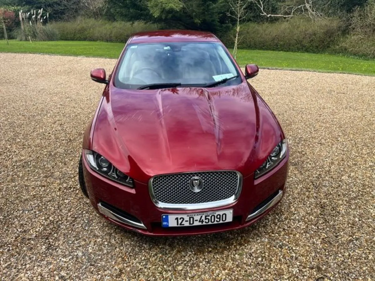 Jaguar XF 2012 - Image 3