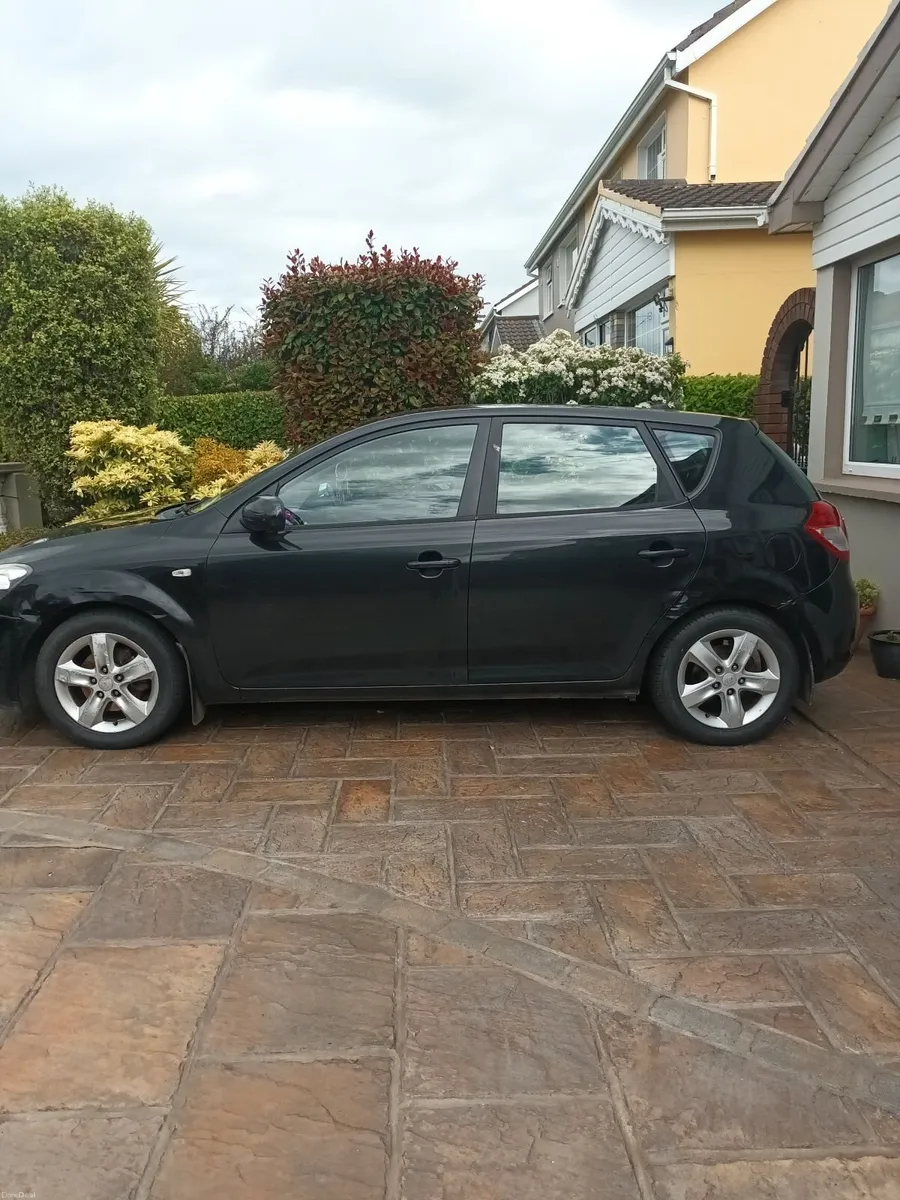 Kia Ceed 2009 - Image 3