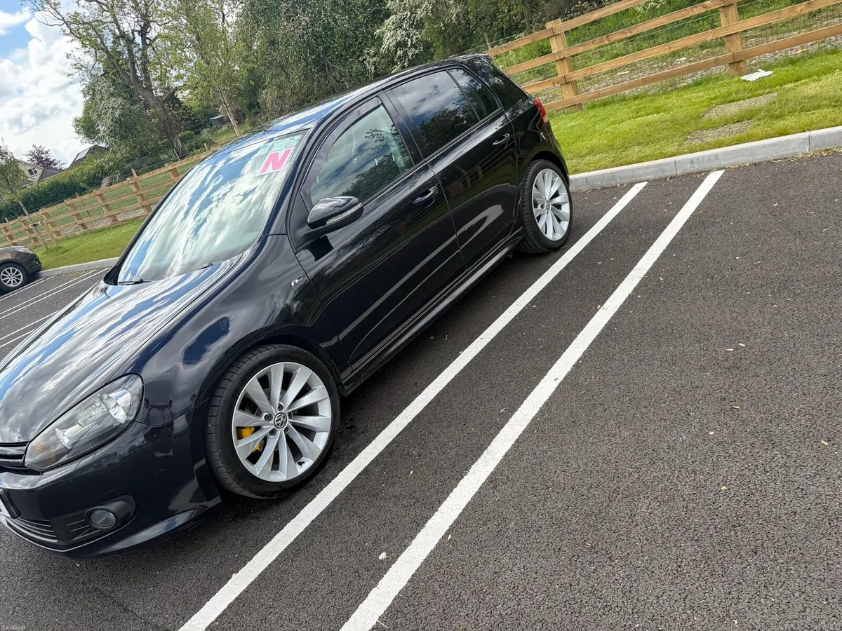 Mk6 1.6L TDI black Volkswagen Golf - Image 1