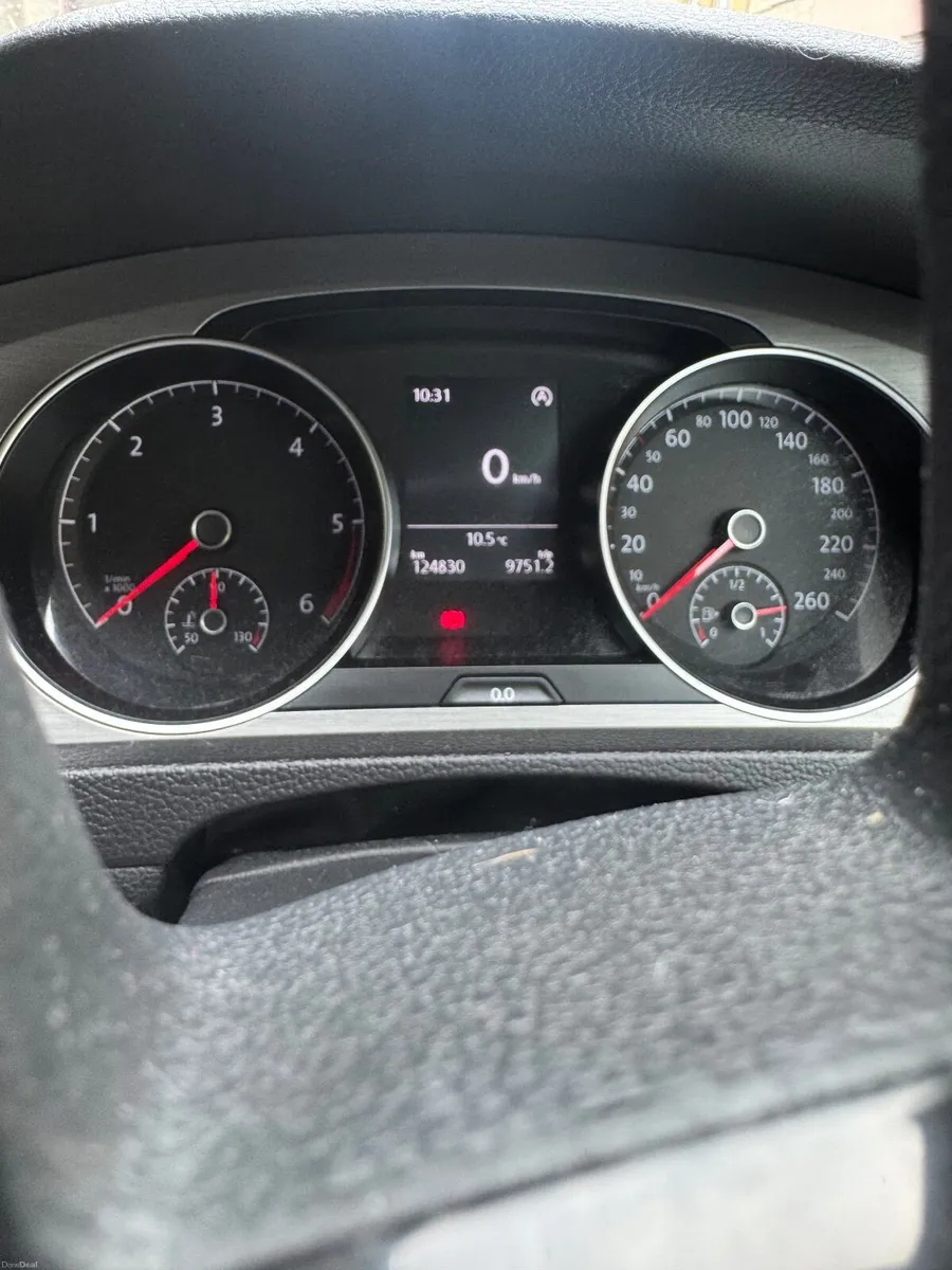Volkswagen Golf 2015 - Image 1