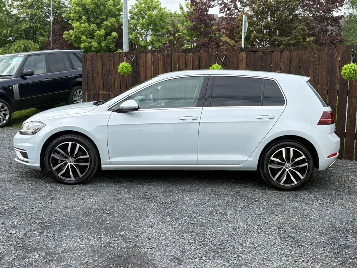 Volkswagen Golf HIGHLINE - LOW KMS - Image 4