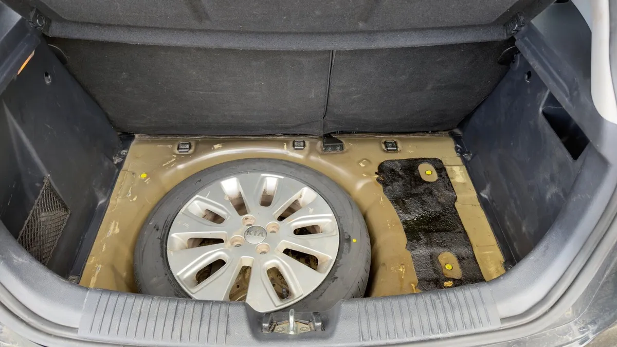 KIA RIO - Image 4