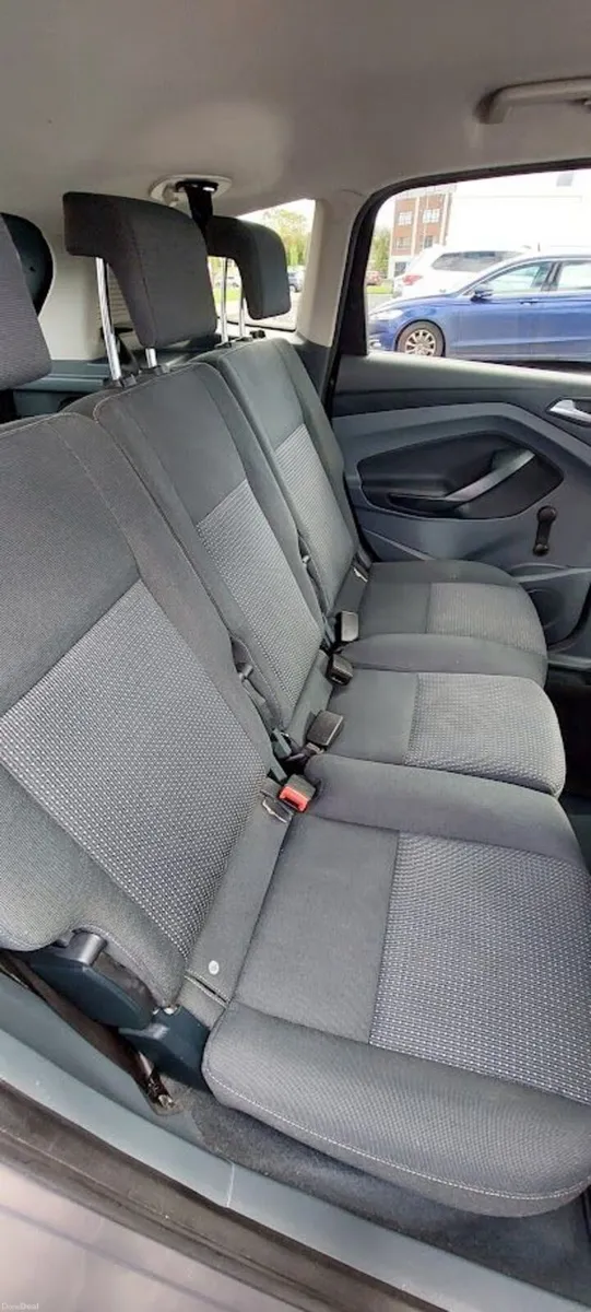 Ford C-Max 2012 - Image 2