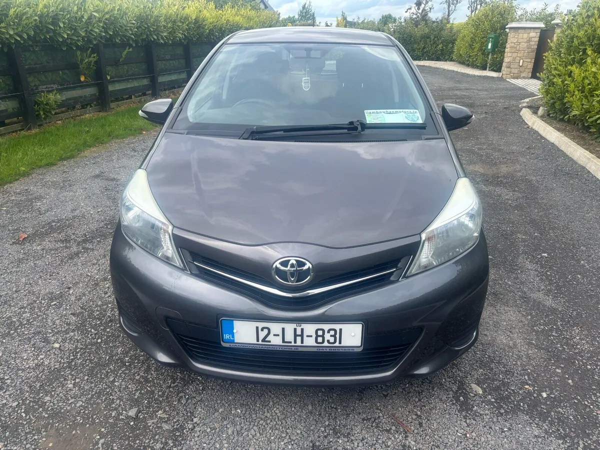 2012 TOYOTA YARIS 1.0LT LUNA - Image 4