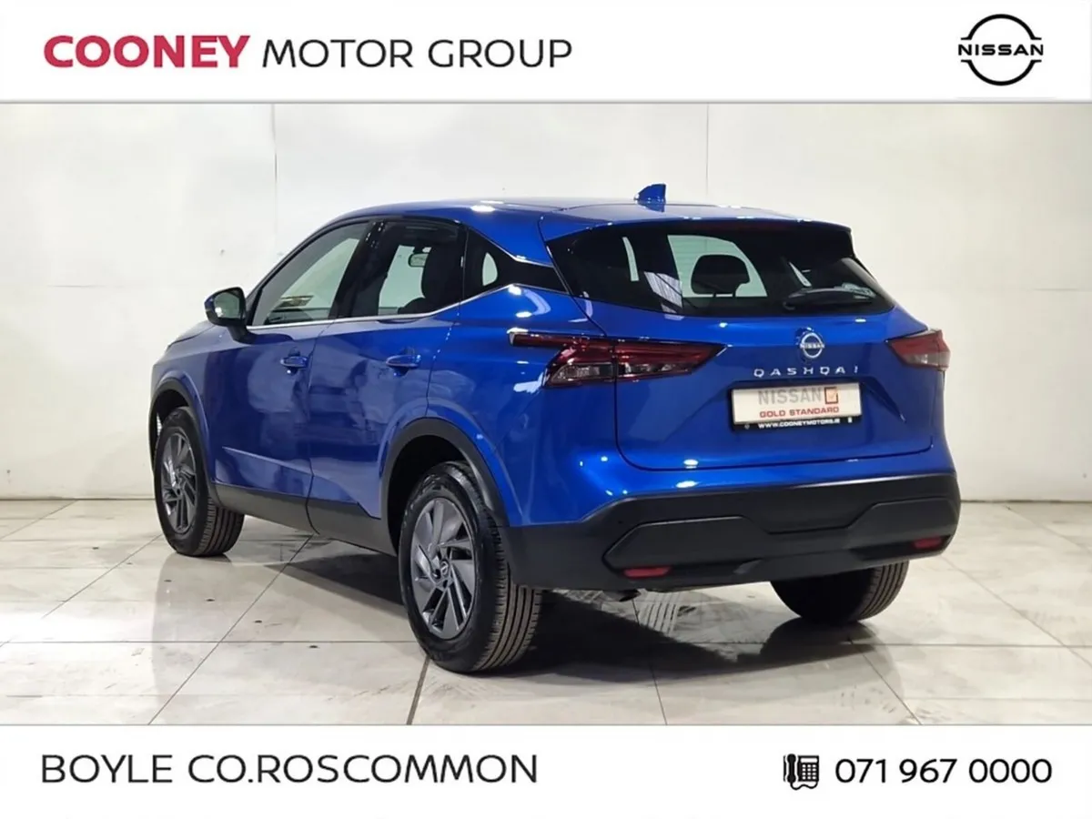 Nissan Qashqai 1.3 HYBRID SV - Image 3