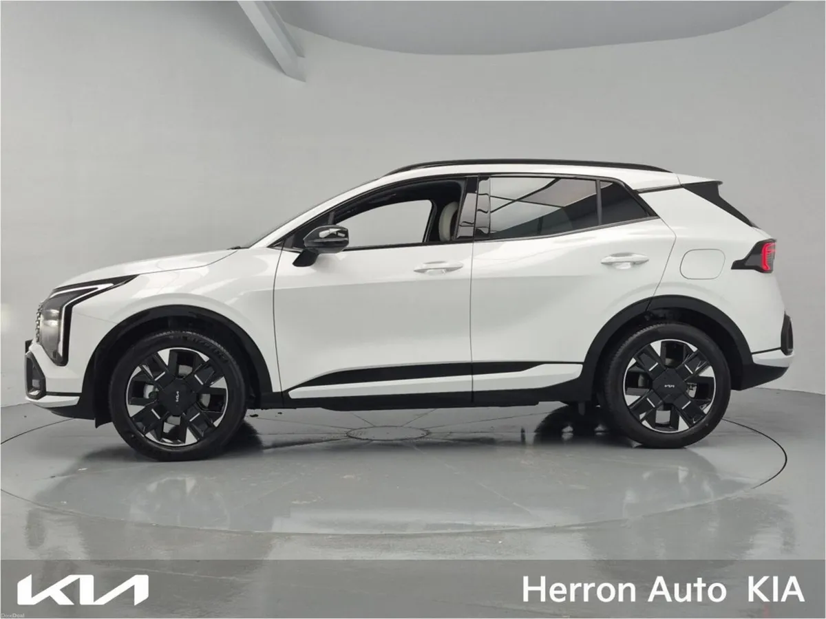 Kia Sportage GT LINE - Image 2