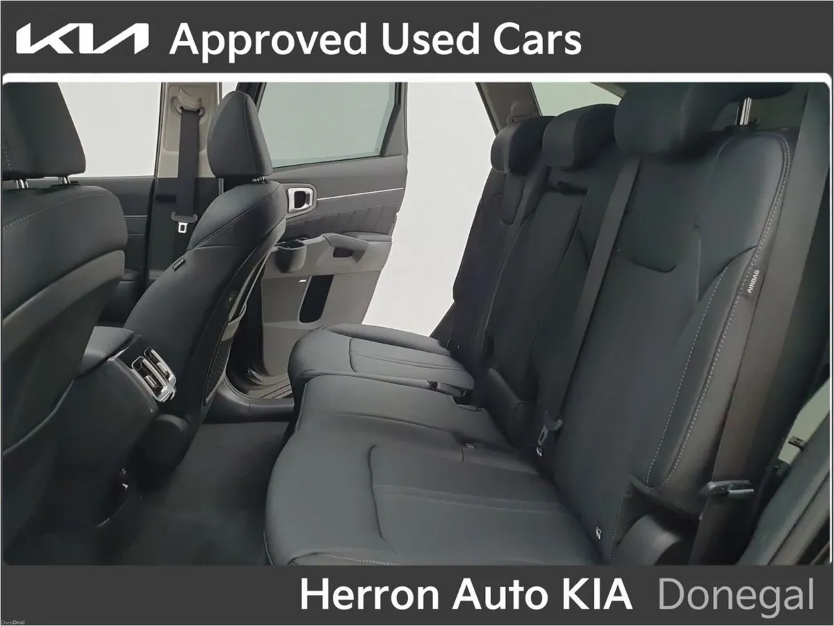 Kia Sorento PE PHEV  (ALL WHEEL DRIVE) - Image 6