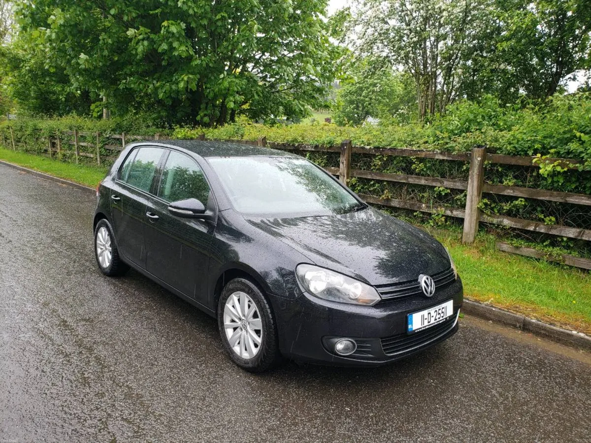 2011 Volkswagen Golf 1.6 TDI - Image 1