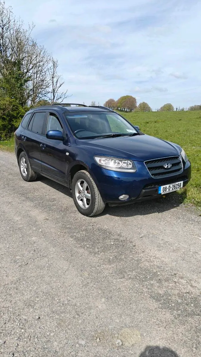 Hyundai Santa Fe - Image 1