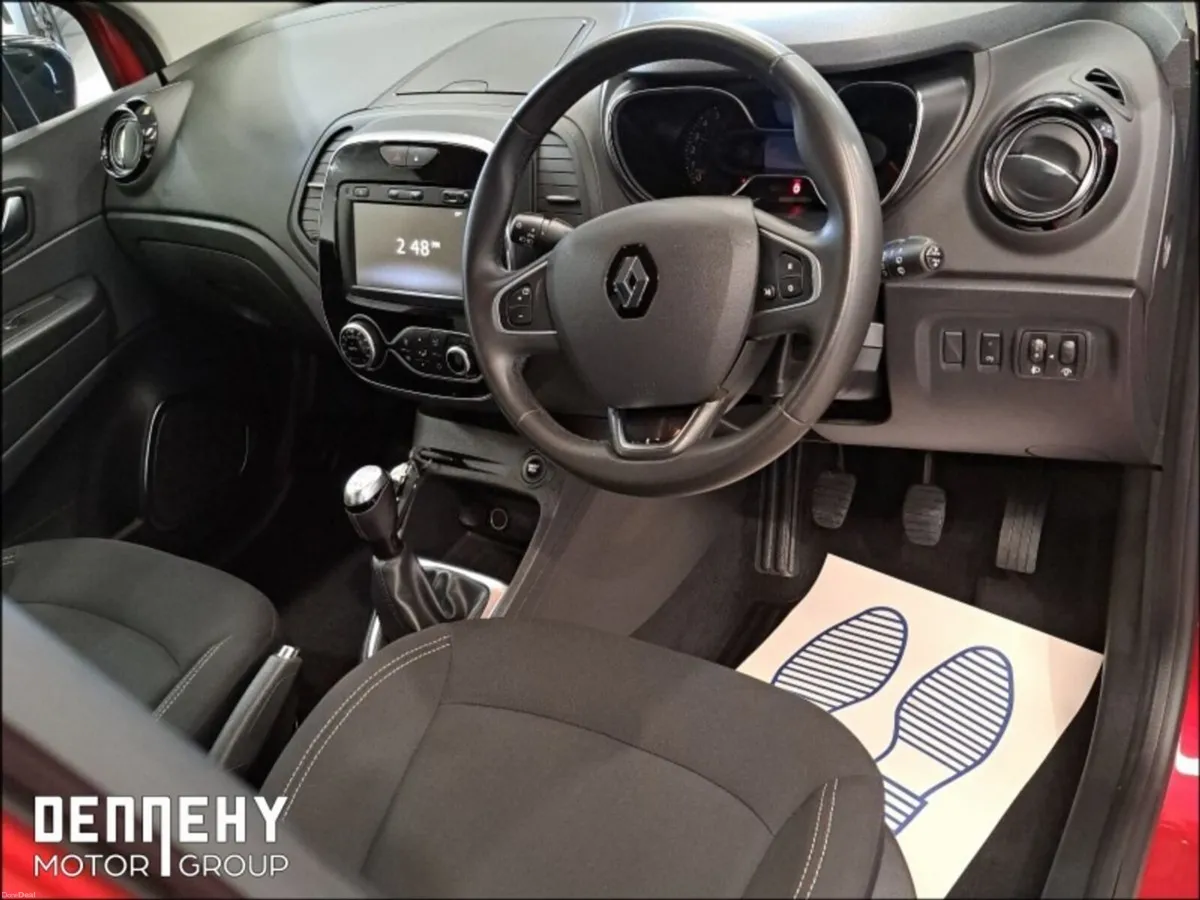 Renault Captur  0.9 TCe 90 ICONIC - Image 6