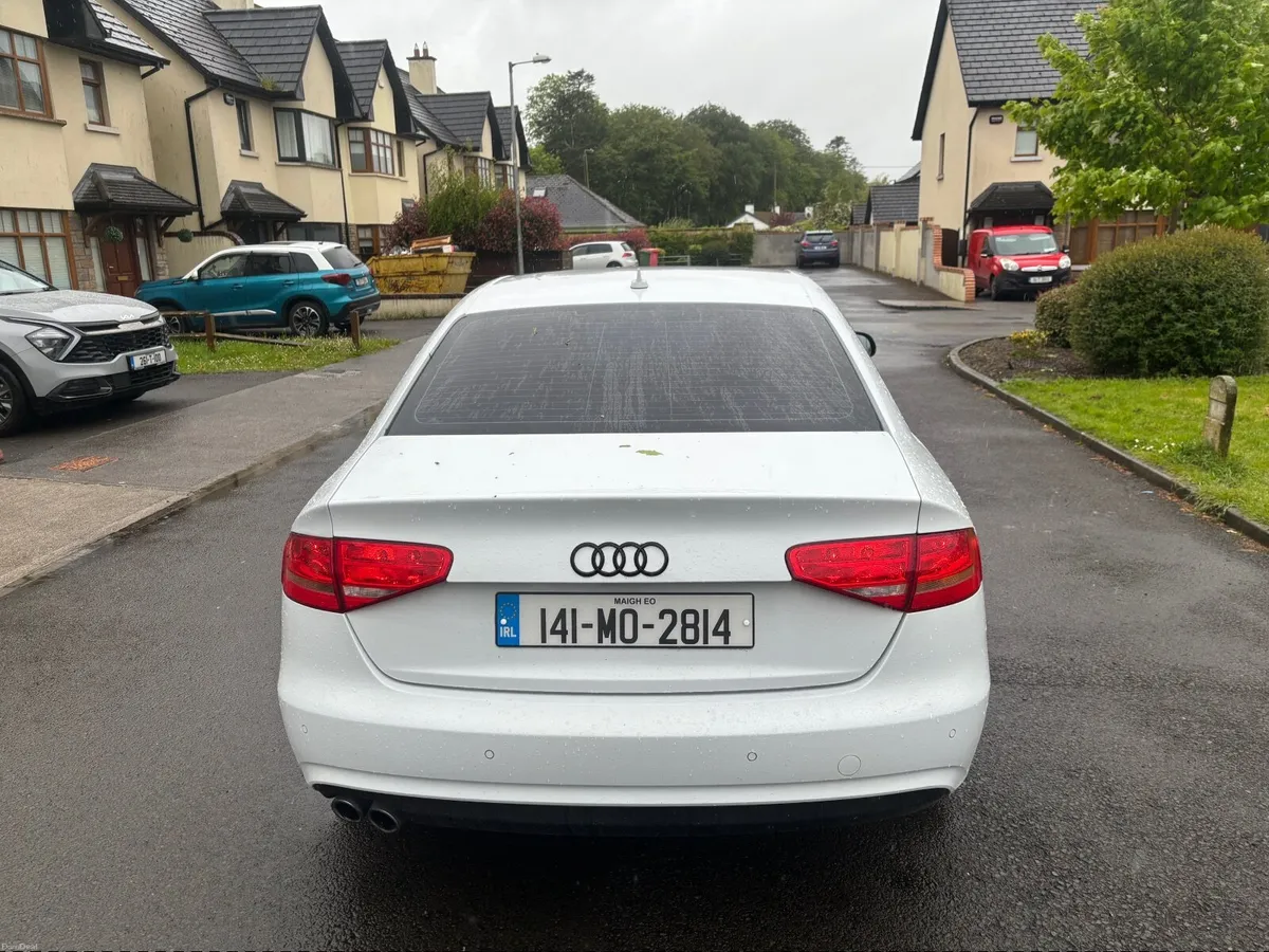2014 Audi A4 black, edition ultra 2.0 TDI 143 bhp - Image 4