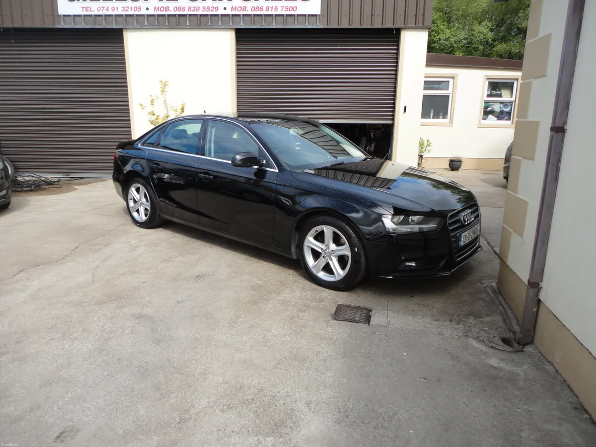 Audi A4 2013 - Image 2