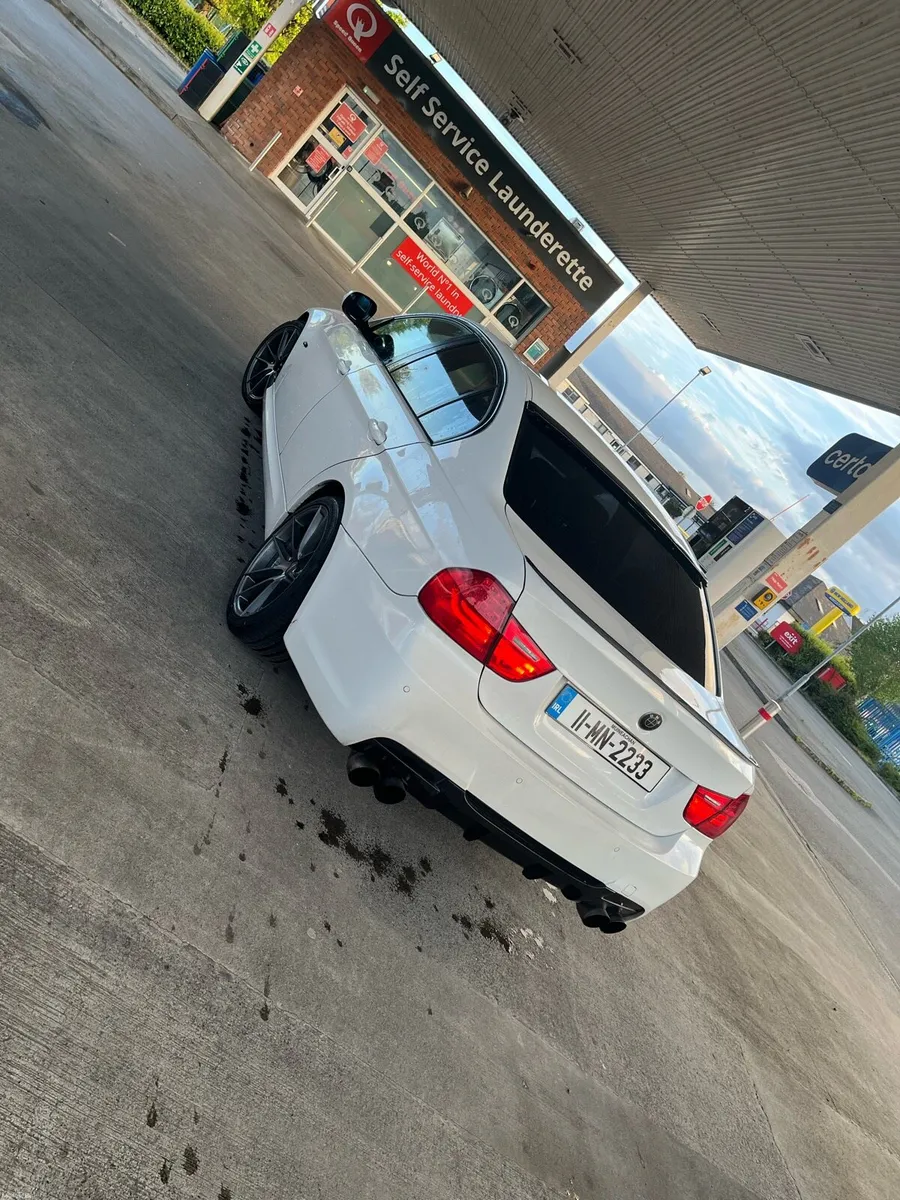 BMW 320d - Image 4