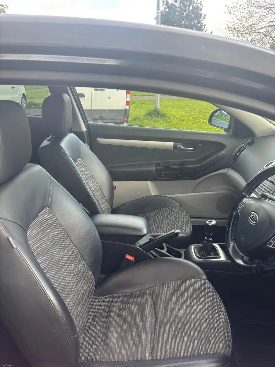 Kia Ceed 2008 - Image 4