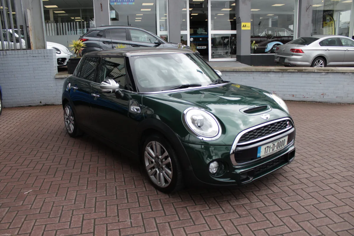 2.0SD COOPER 5DR HATCHBACK AUTO // STUNNING CAR // - Image 1
