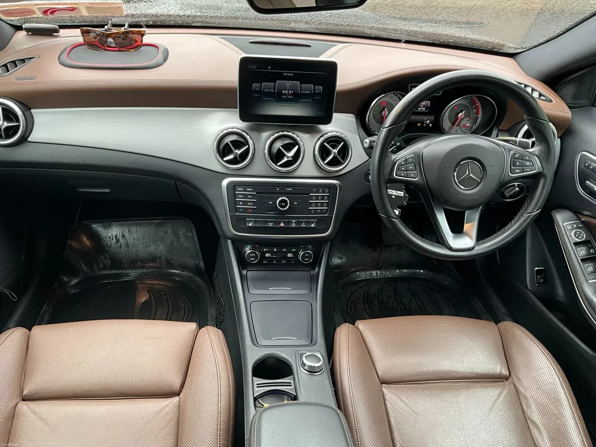 Mercedes-Benz GLA 2016 - Image 4