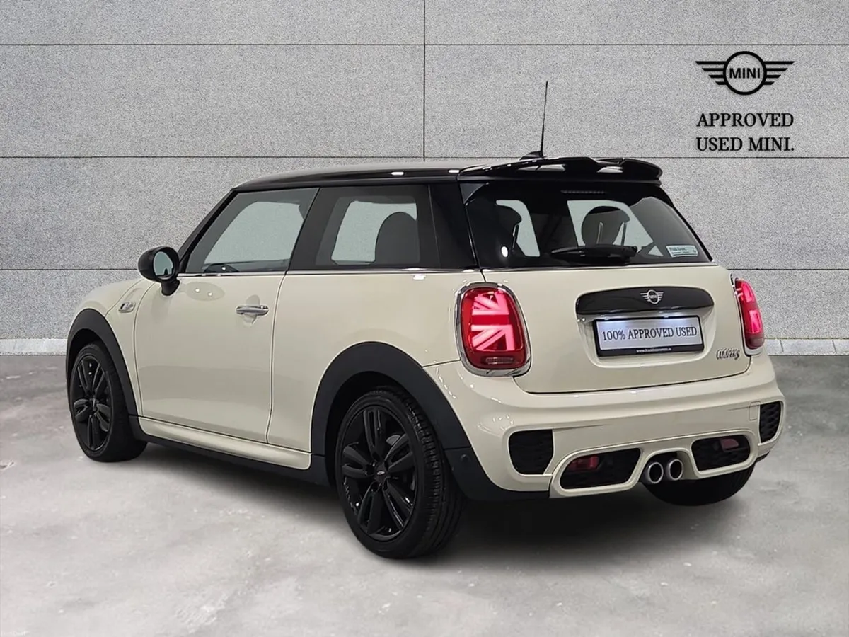 Mini Cooper 3-Door Cooper S Sport - Image 3