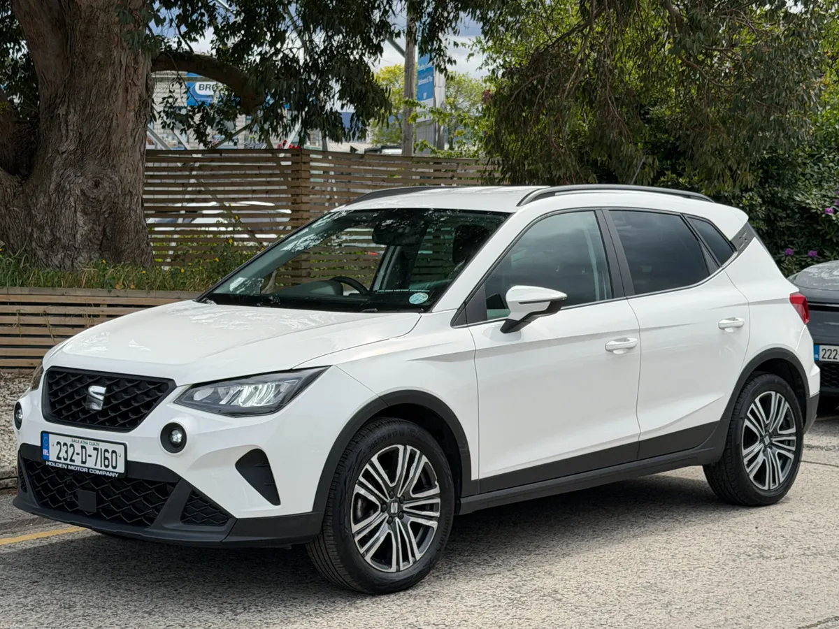 2023 SEAT Arona..APPLE CARPLAY..PARKING SENSORS - Image 2