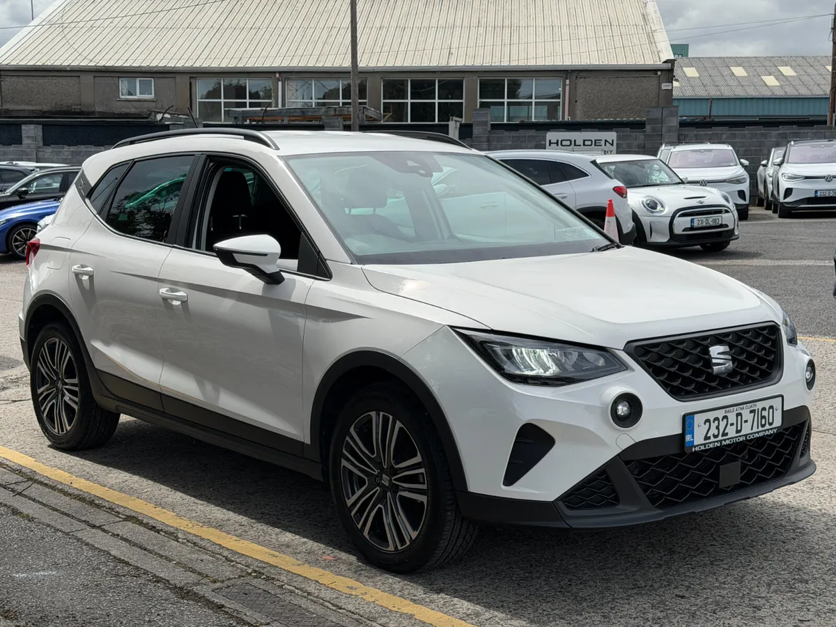 2023 SEAT Arona. PARKING SENSORS. 2 KEYS - Image 6
