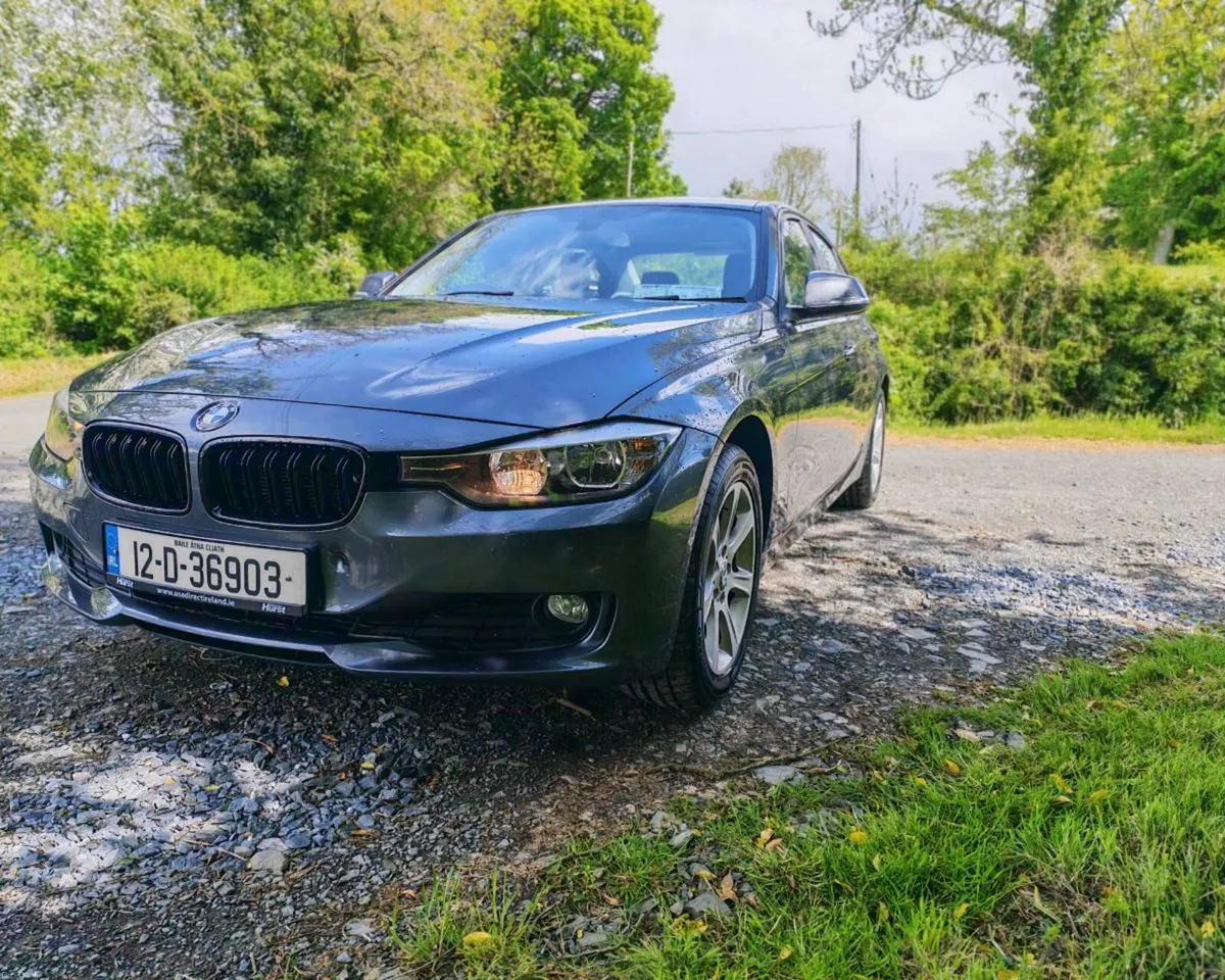 12 Bmw 316D F30 - Image 2