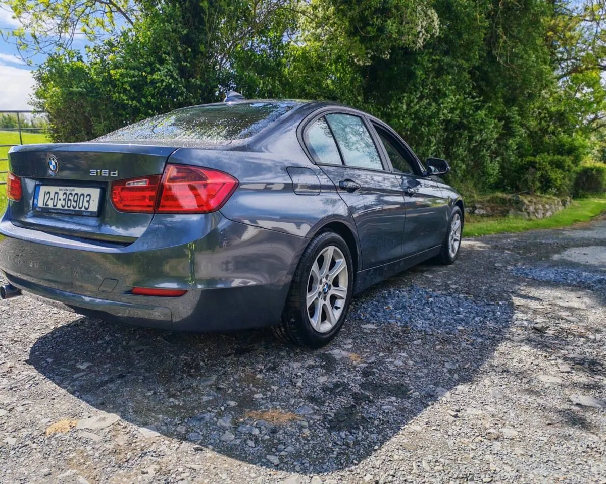12 Bmw 316D F30 - Image 3
