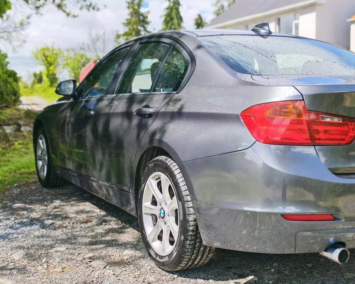 12 Bmw 316D F30 - Image 4