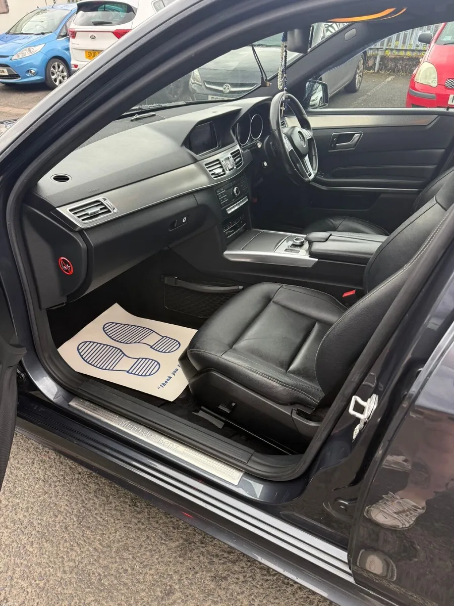 Mercedes-Benz E-Class 2016 - Image 3