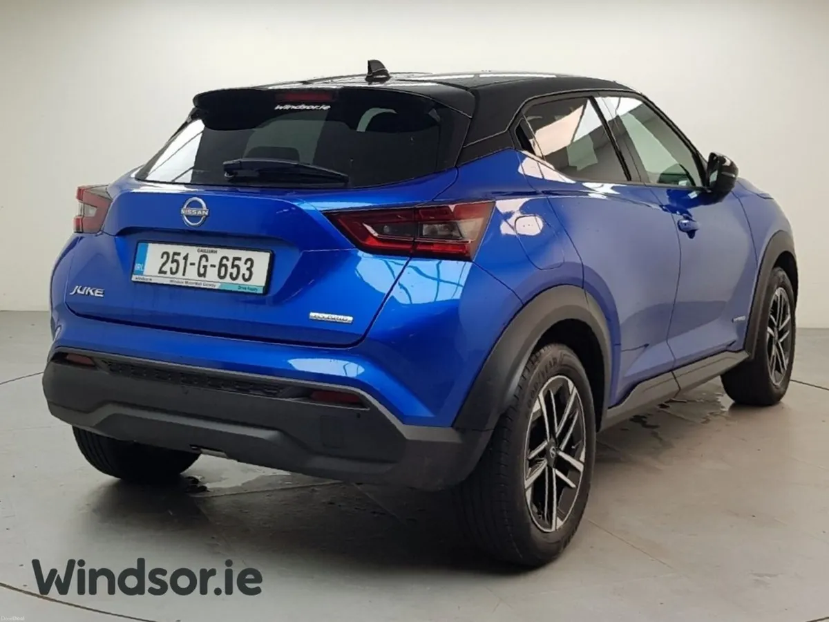 Nissan Juke HYBRID 1.6 SV PREMIUM - Image 4