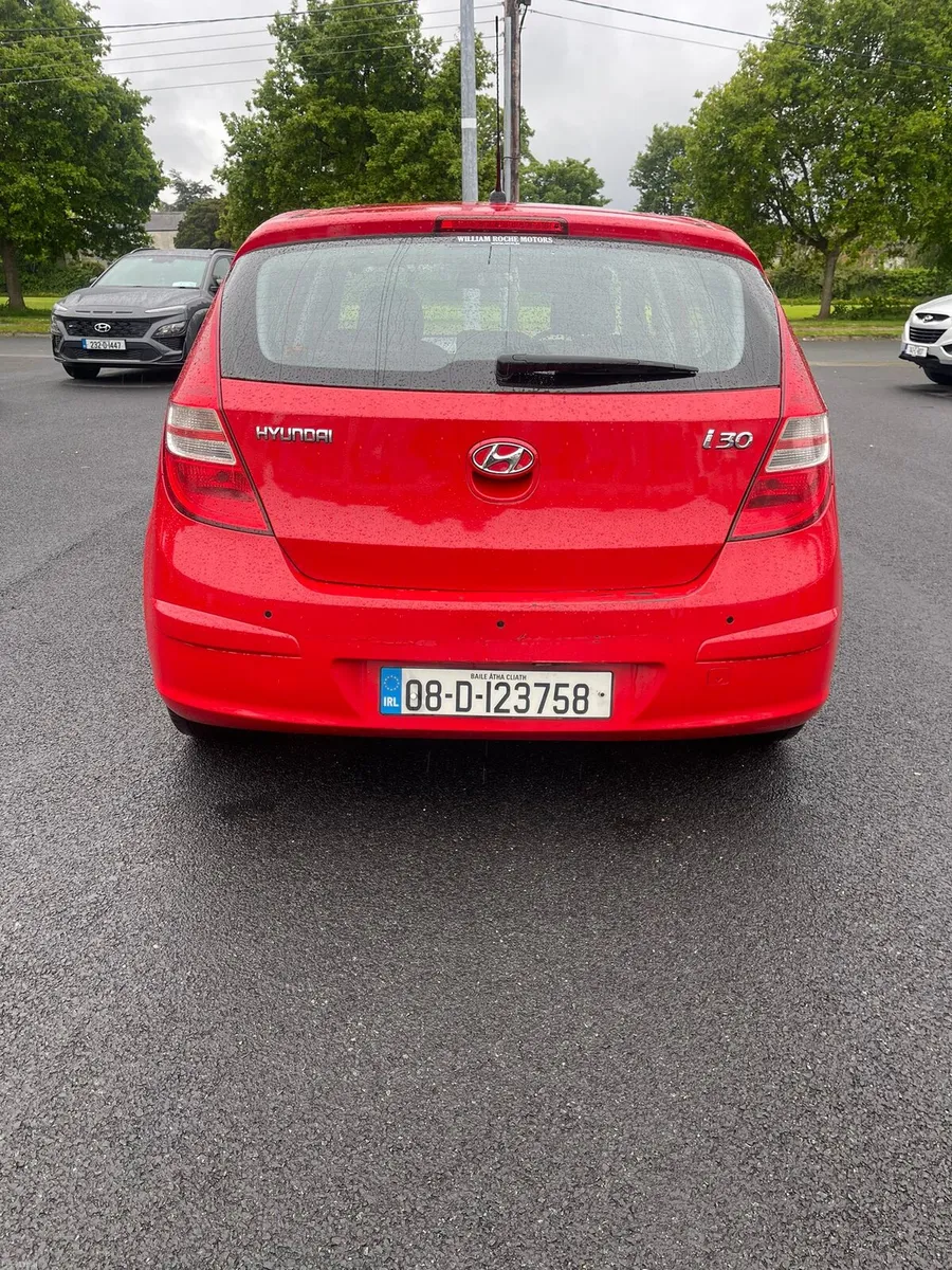 Hyundai i30 with nct - Image 3