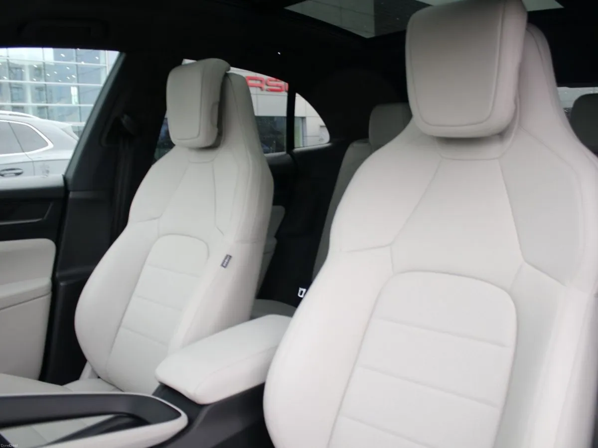 Porsche Macan Electric - Image 5