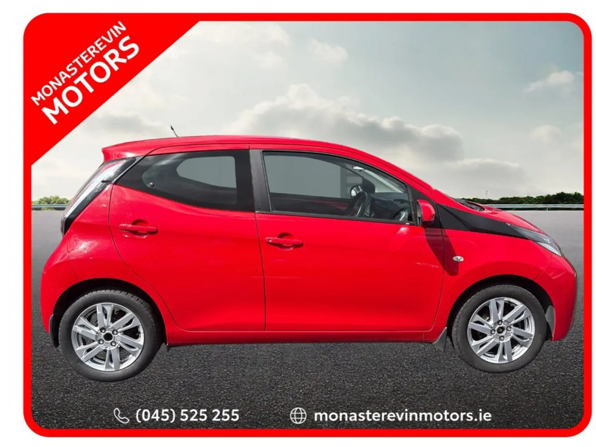 Toyota Aygo 1.0 X-PLAY 4DR - Image 3