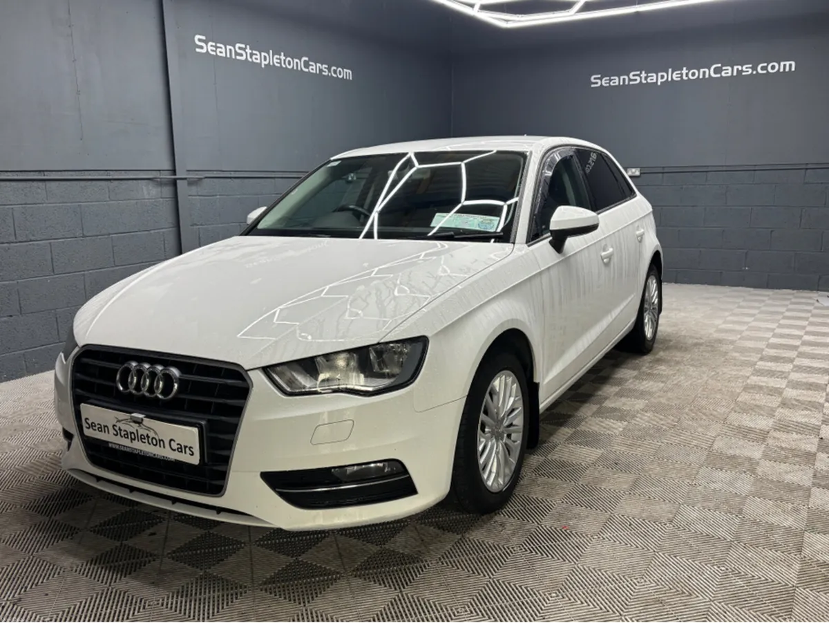 Audi A3 1.6 TDI SE TECHNIK 110PS 5DR - Image 1