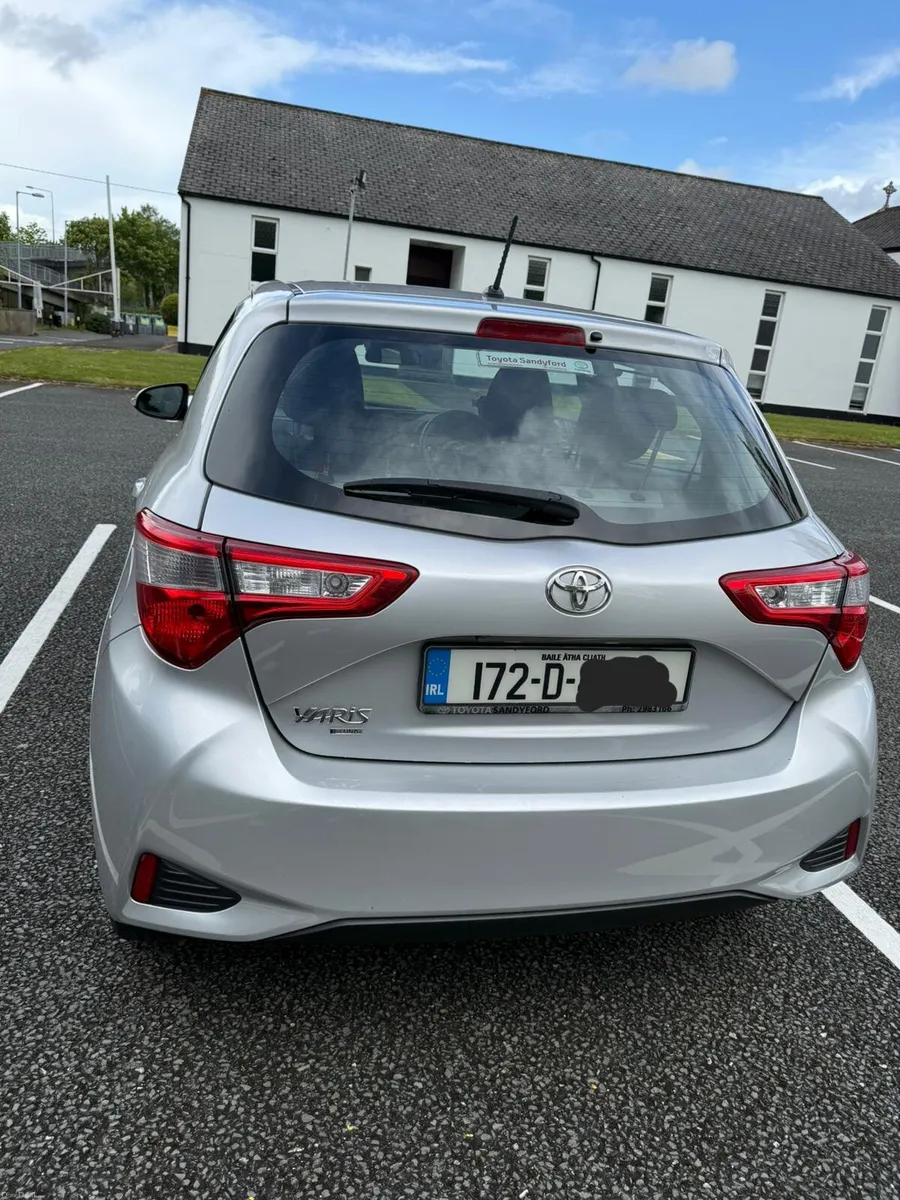 Toyota Yaris - Image 4