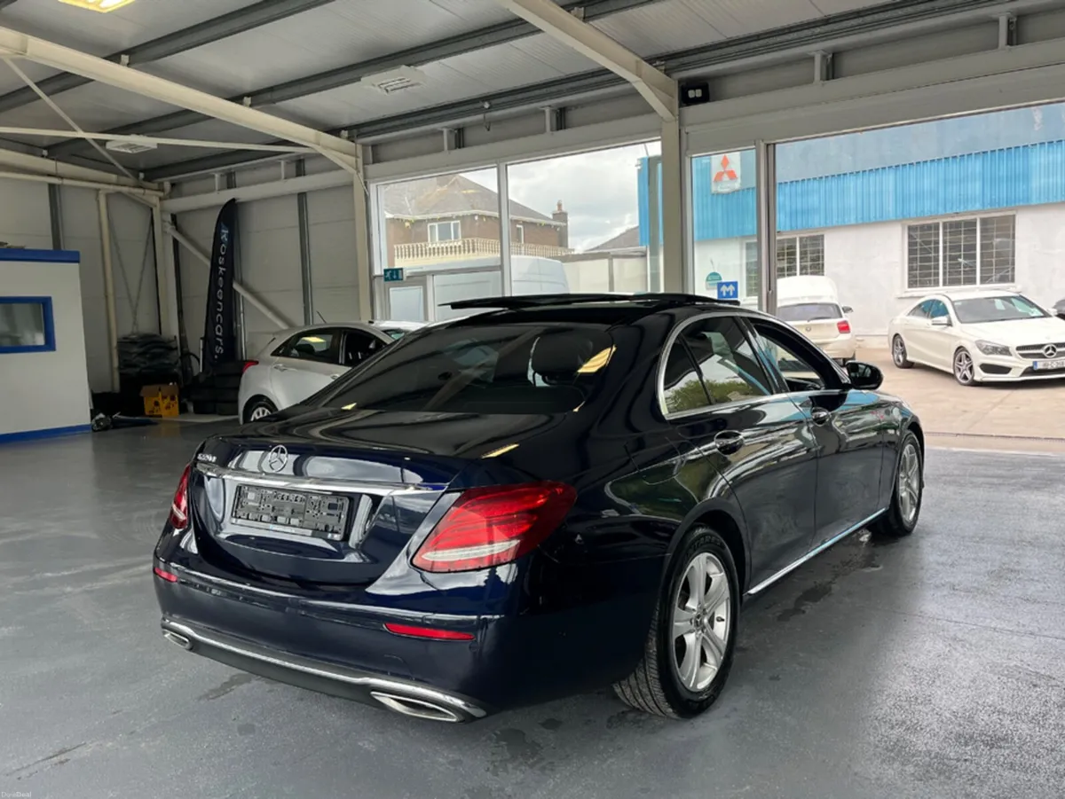 Mercedes-Benz E-Class E220 D SE PREMIUM 4DR AUTO - Image 5