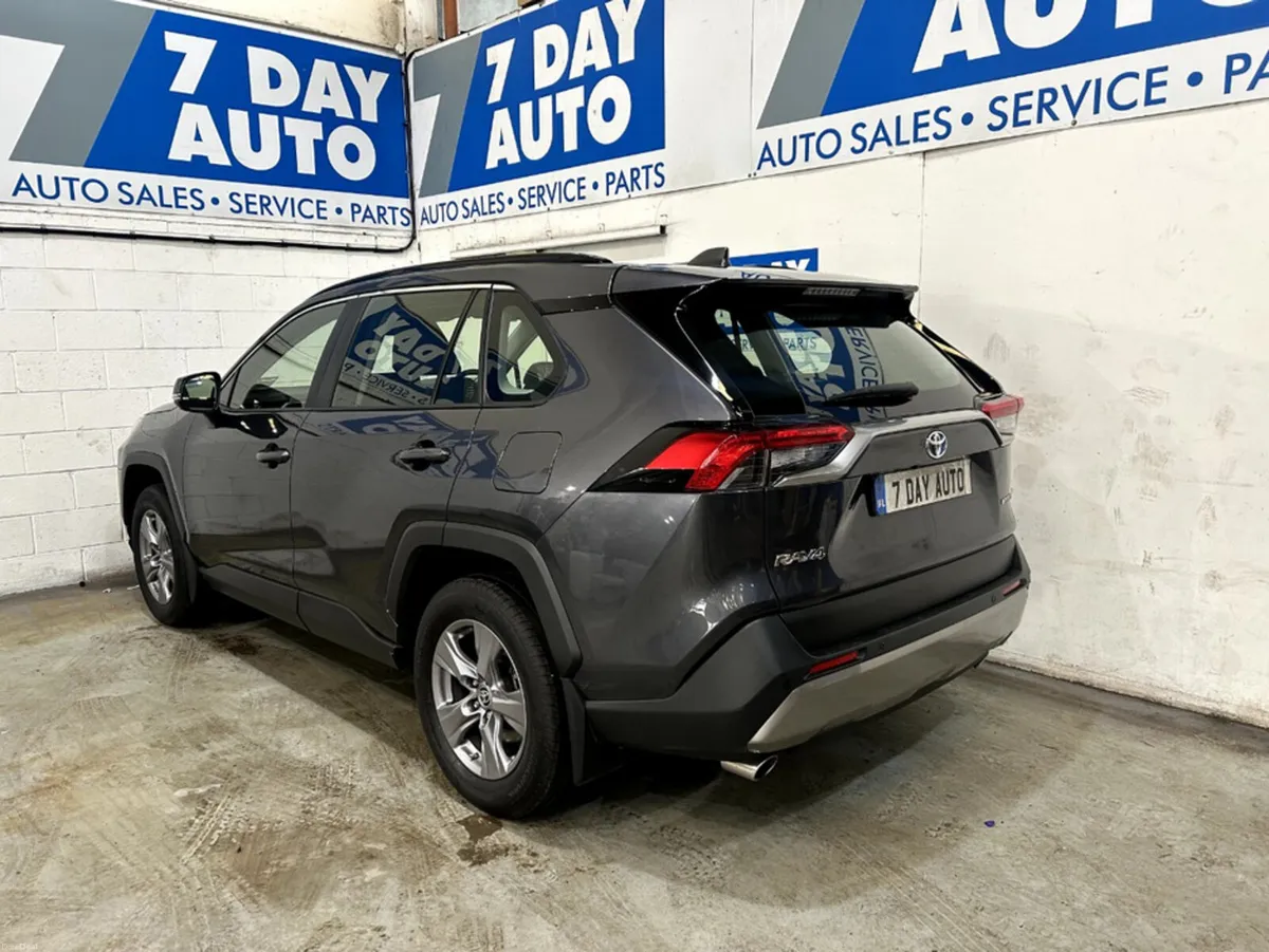 Toyota RAV4 HYBRID LUNA - Image 5