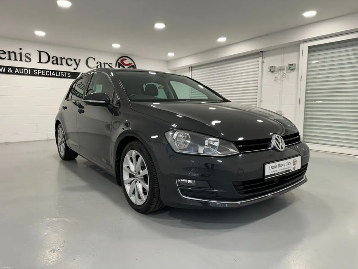Volkswagen Golf HIGHLINE 1.6 TDI MANUAL 5DR 110HP - Image 3