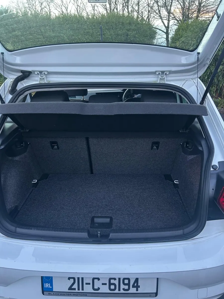 Volkswagen Polo 2021 - Image 6