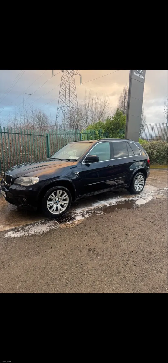 BMW X5 - Image 1