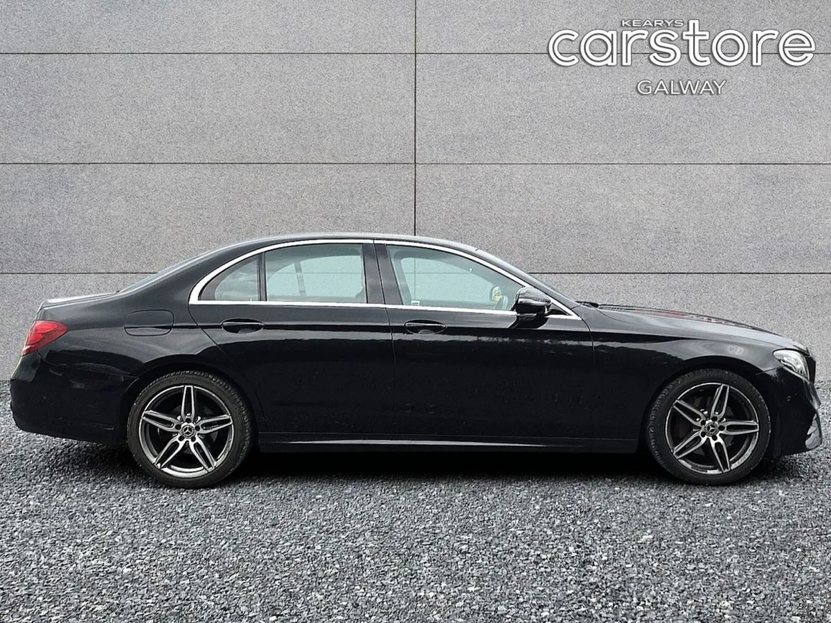 Mercedes-Benz E-Class E 220 D AMG LINE A/T - Image 2
