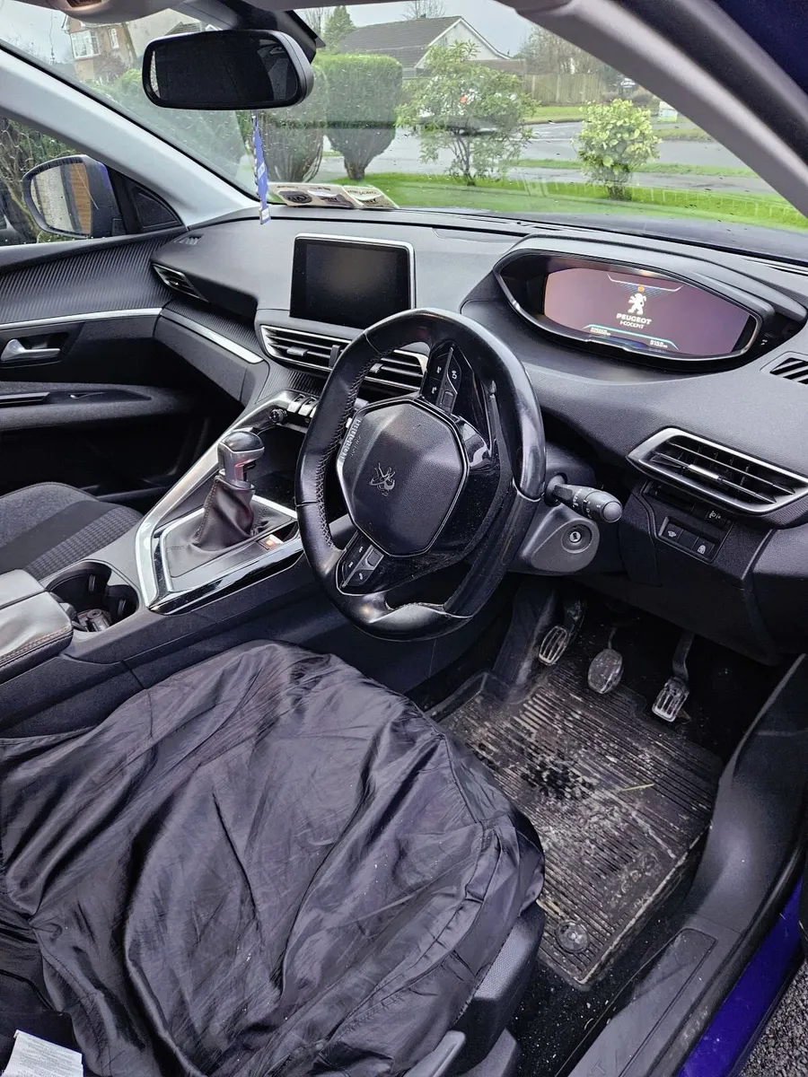 Peugeot 3008 2017 - Image 5