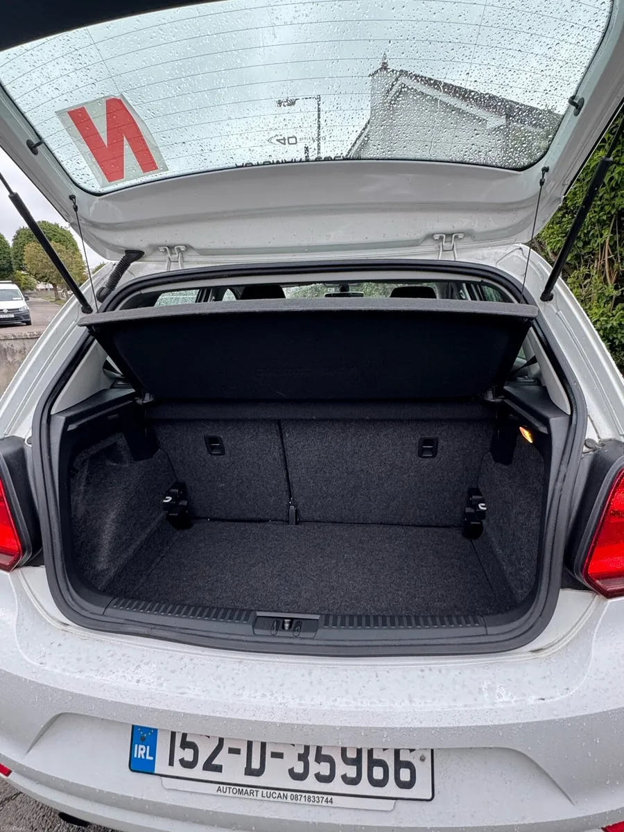 2015 Volkswagen Polo Automatic - Image 4