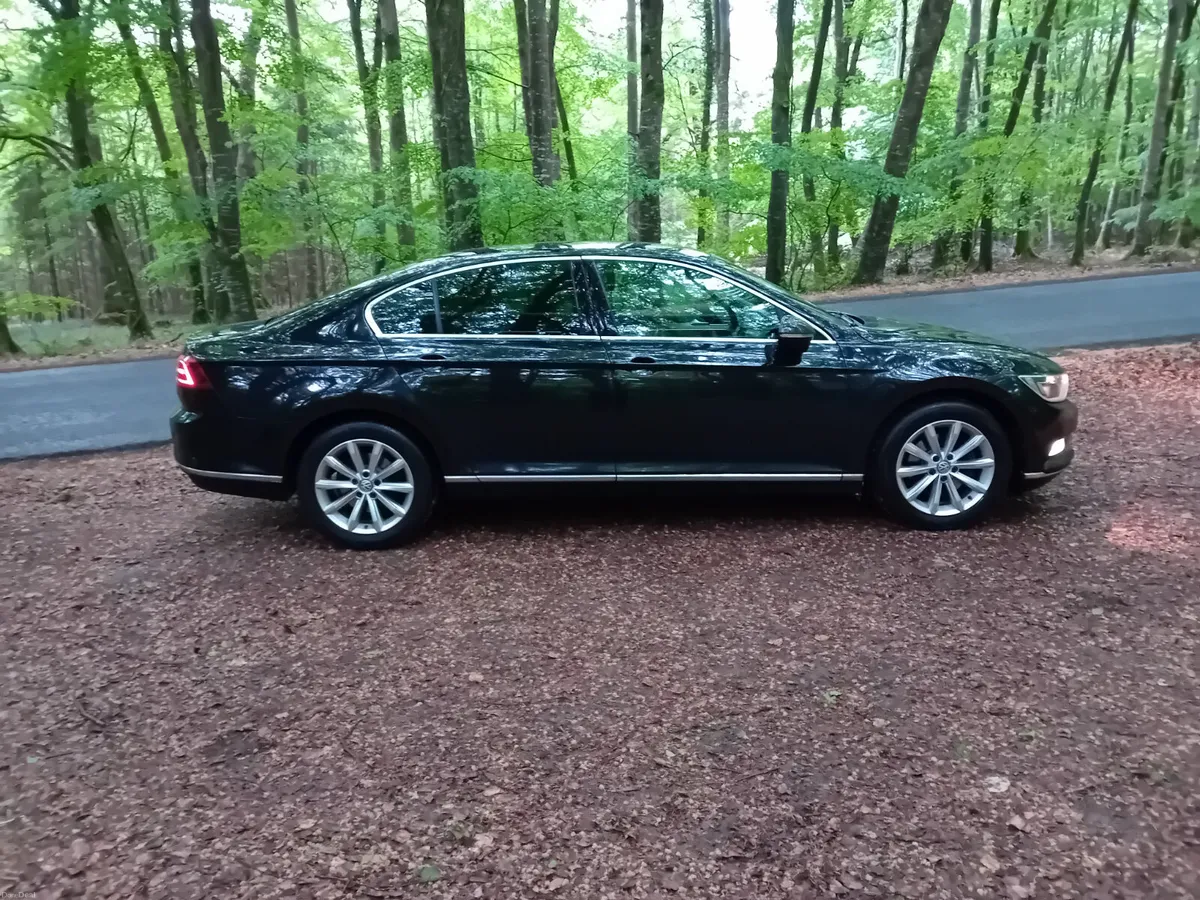 171 VW PASSAT 1.6 TDI 120BHP HIGHLINE - Image 5