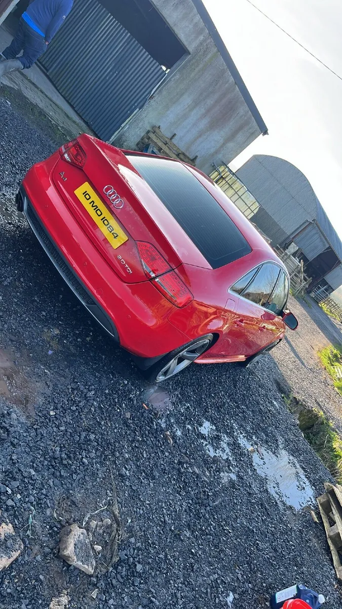 Audi A4 2010 - Image 2