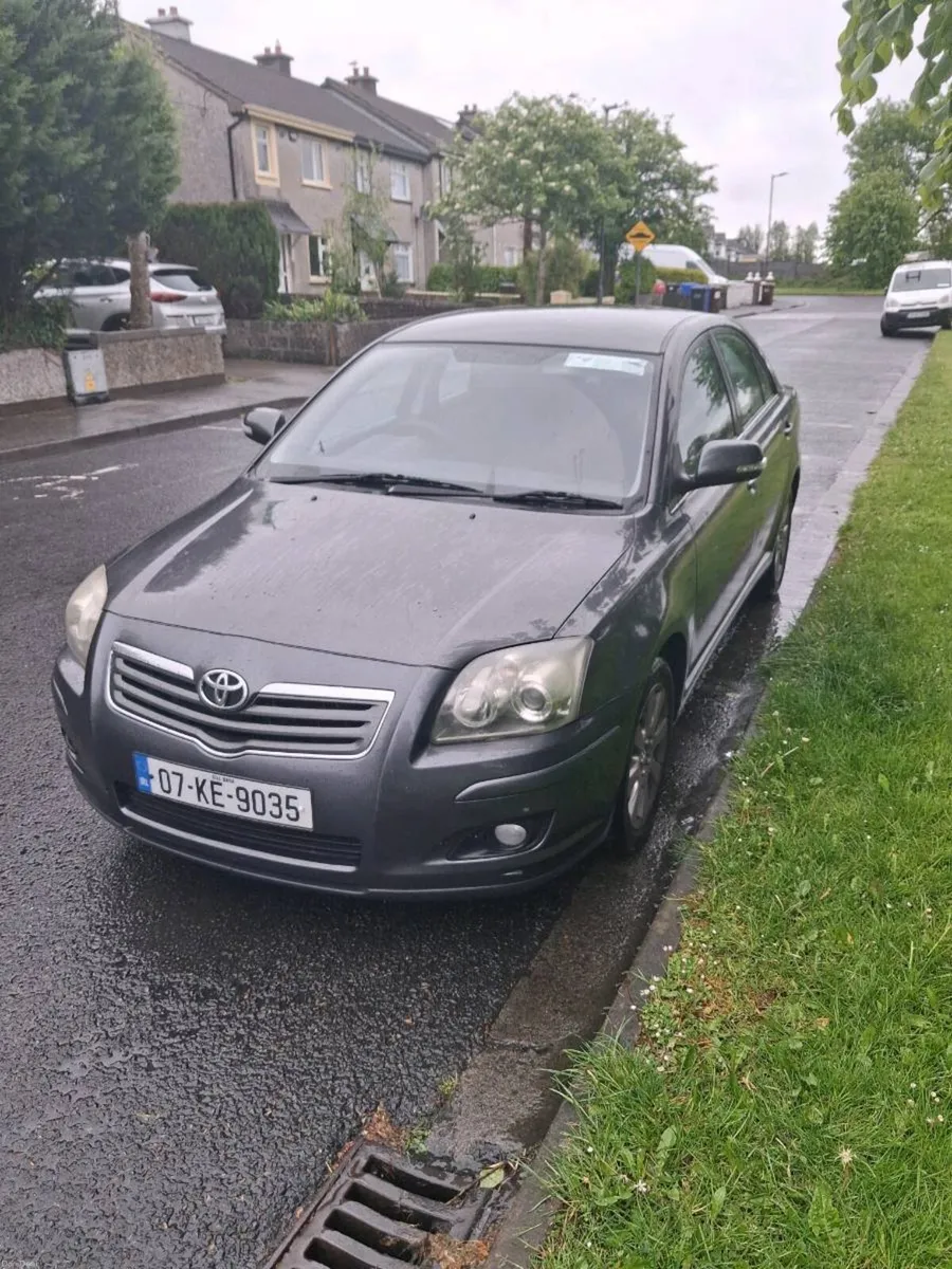 Toyota avensis 2007 - Image 2