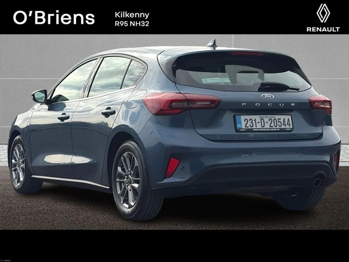 Ford Focus TITANIUM 1.0 T 125 BHP 5DR *1 OWNER - P - Image 3