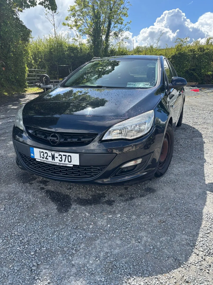 Opel Astra - Image 1