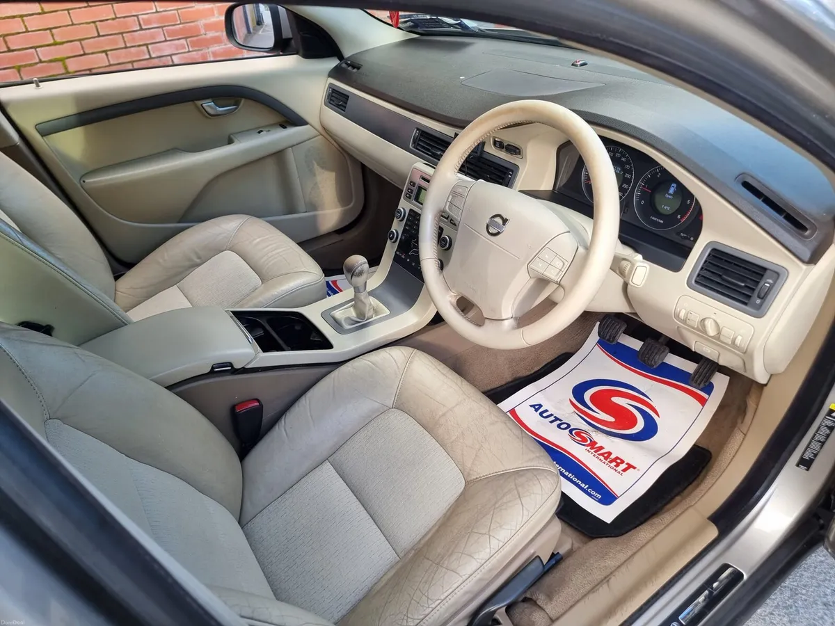 V70 volvo 2.0D - Image 3