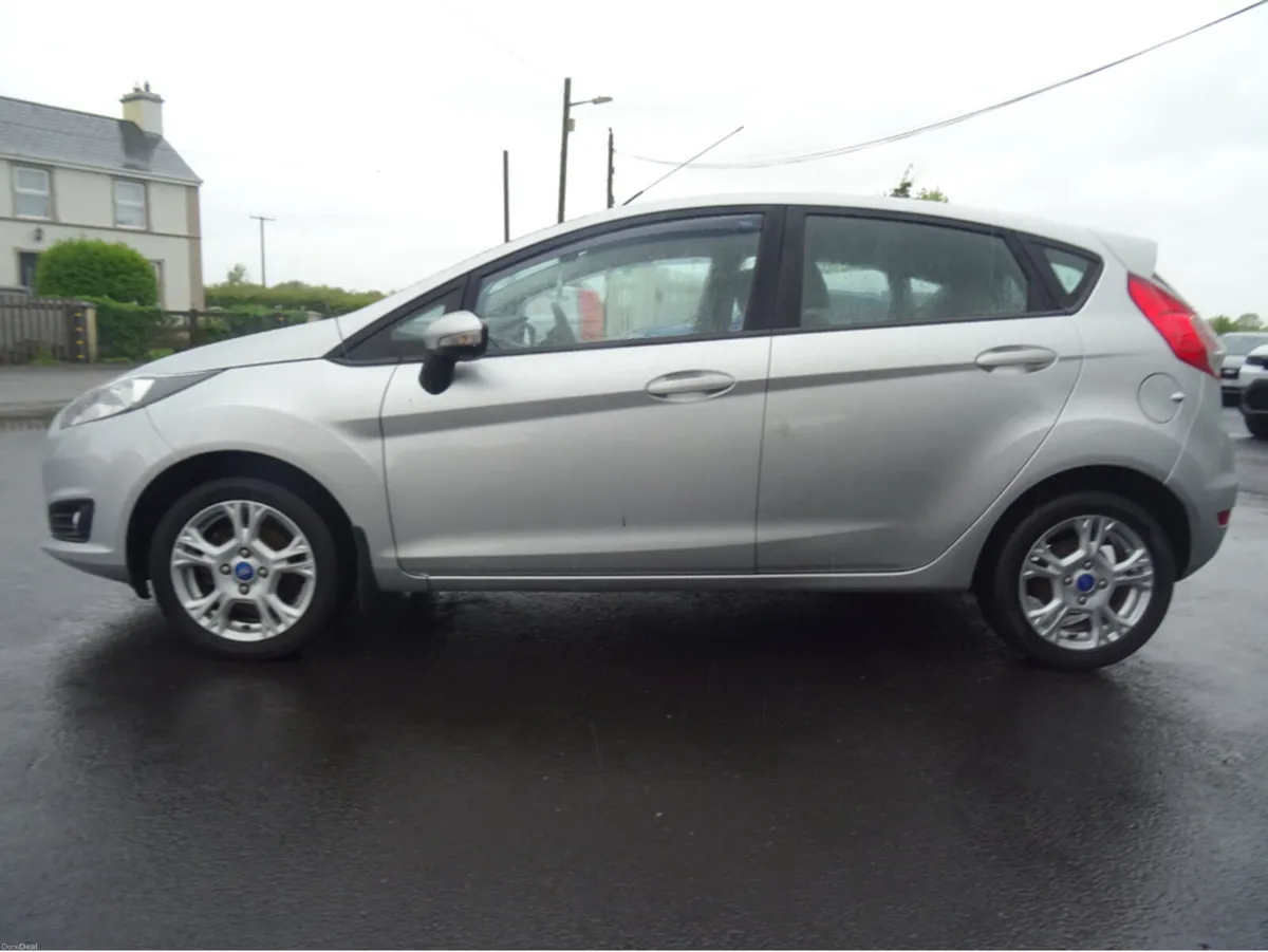 Ford Fiesta MCA ZETEC 1.0 65PS M5 4DR 5DR CB1 CNN - Image 2
