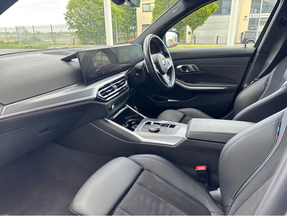 BMW 3-Series 330e M SPORT . ALCANTARA SEATS  *7.9% - Image 3